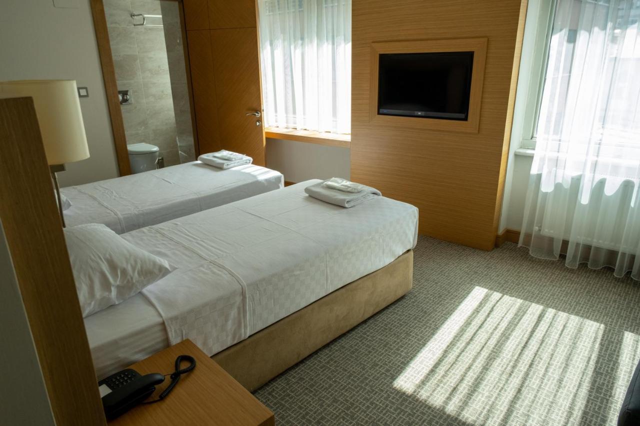 Lotuspark Hotel Bursa Esterno foto